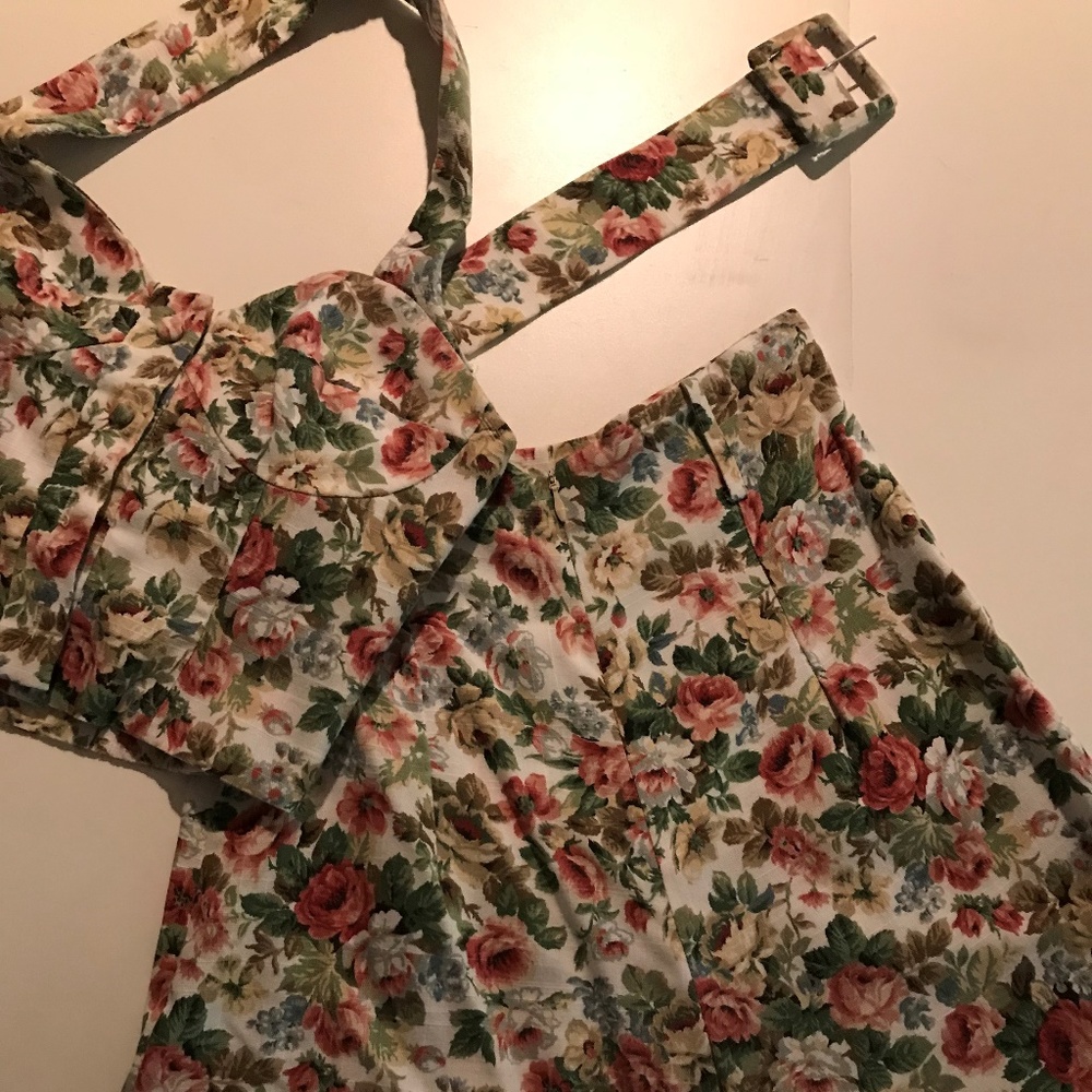 Cute bustier and short outfit